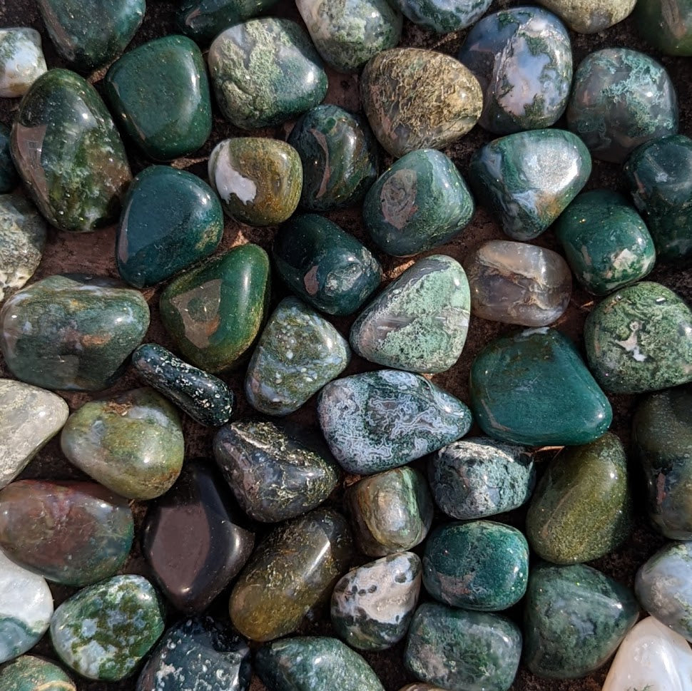 Moss Agate Tumblestone